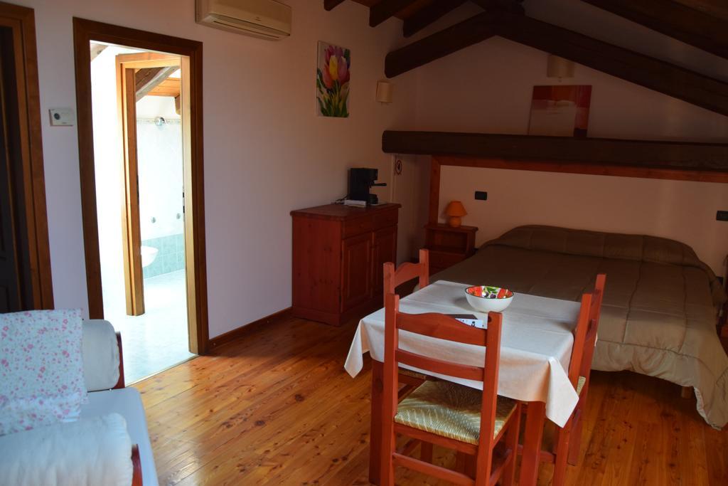 Agriturismo Domus Rustica Cormòns Rom bilde